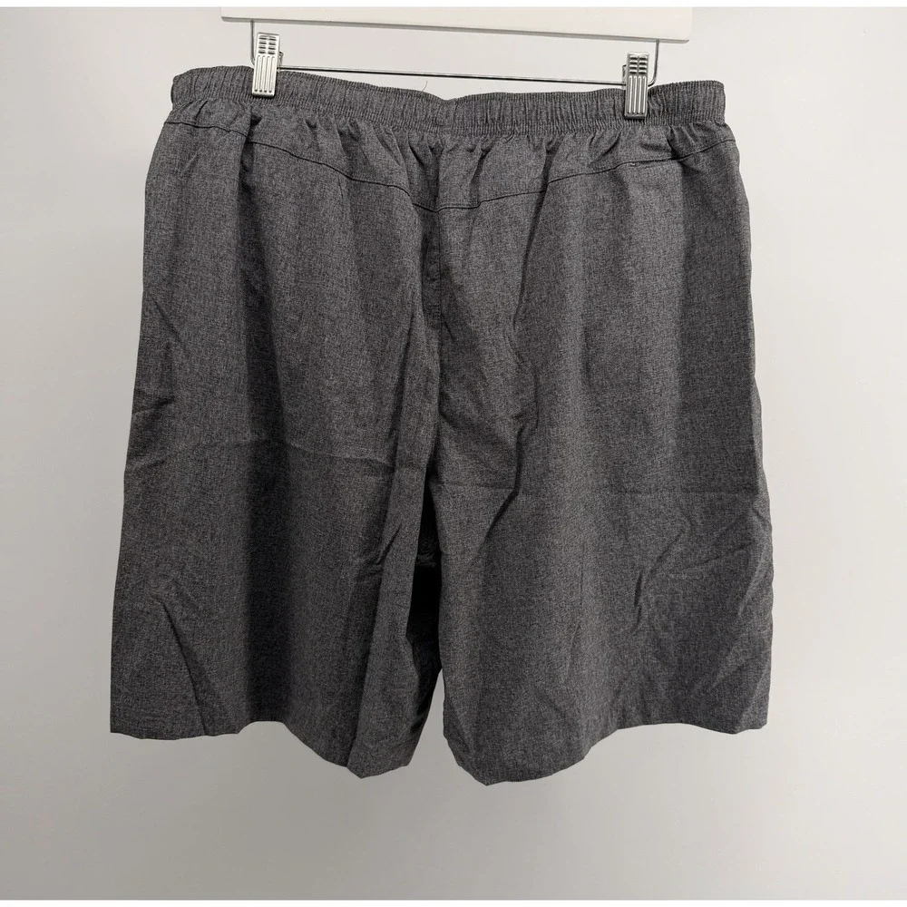 Road Runner Mens Grey Shorts XL inseam 9